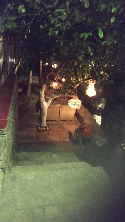巴特斯欧 Lemon Tree House旅舍 外观 照片